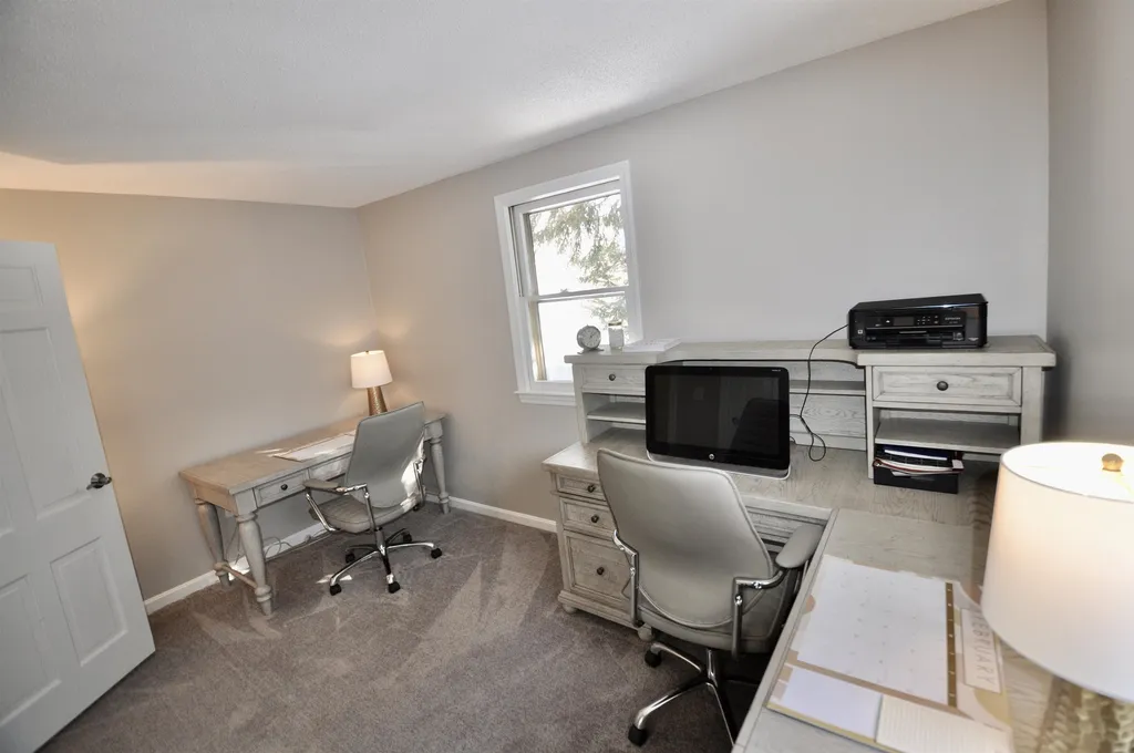 14 Lutheran Drive Nashua NH 03063