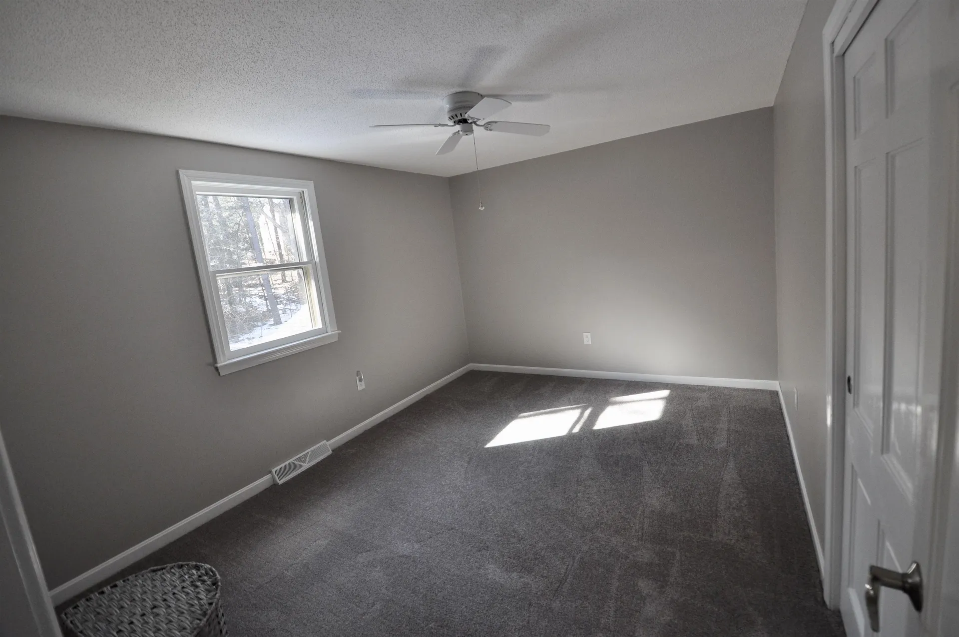 14 Lutheran Drive Nashua NH 03063