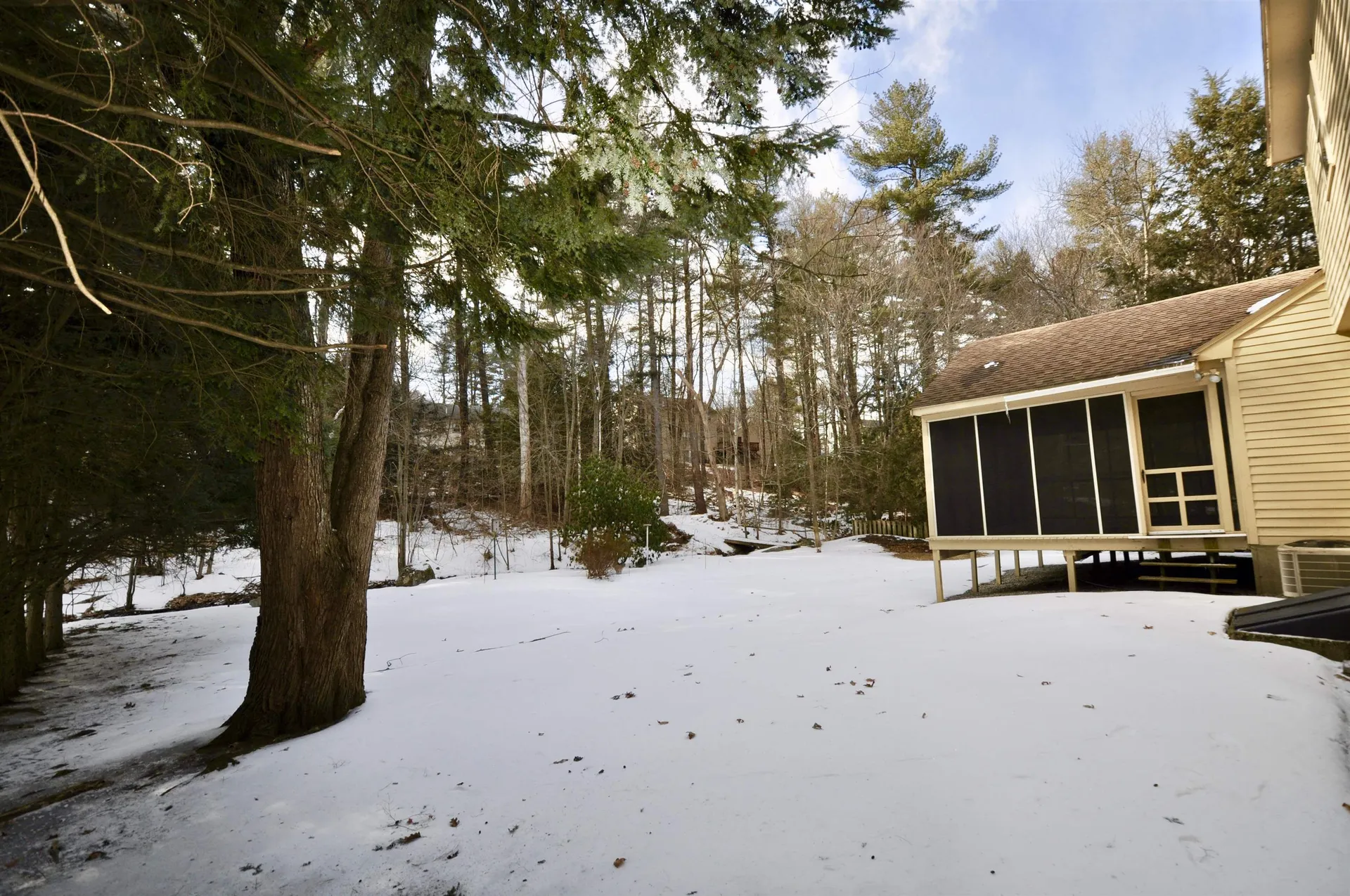 14 Lutheran Drive Nashua NH 03063