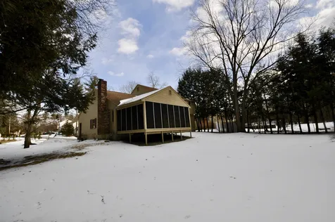 14 Lutheran Drive Nashua NH 03063