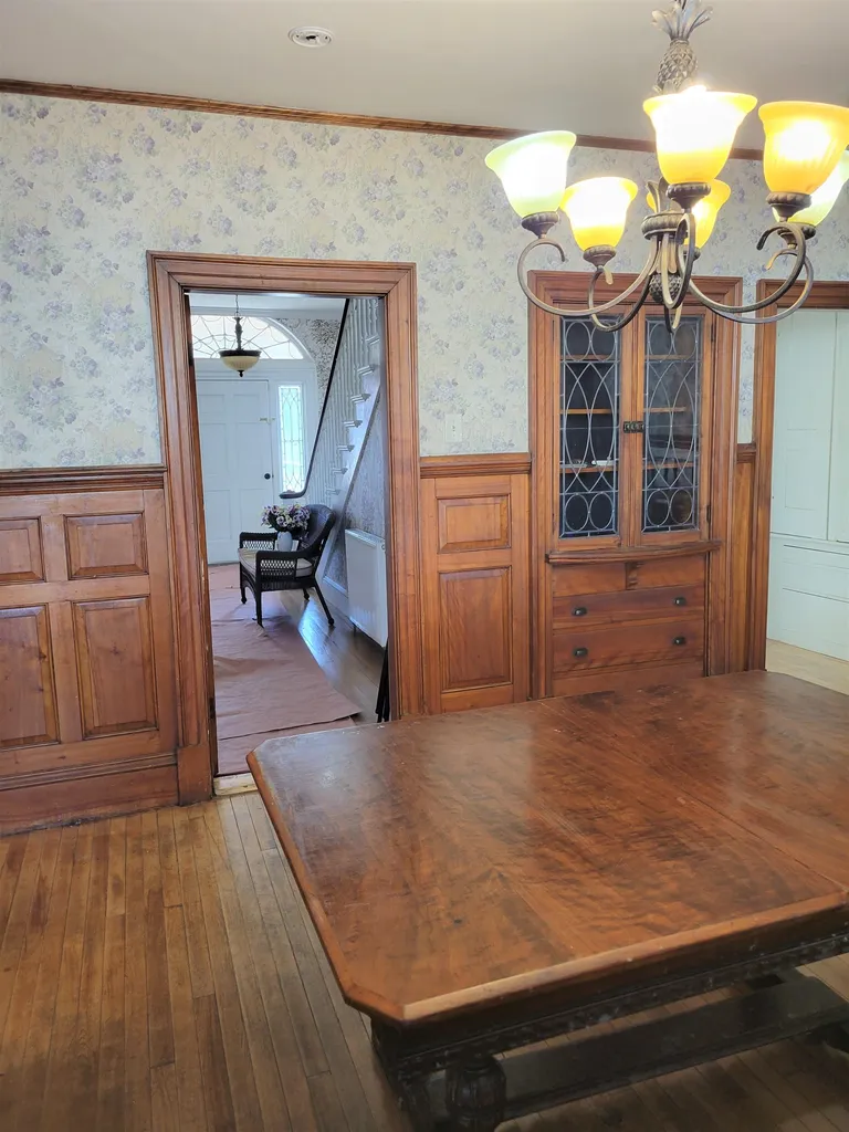 189 Broad Street Claremont NH 03743