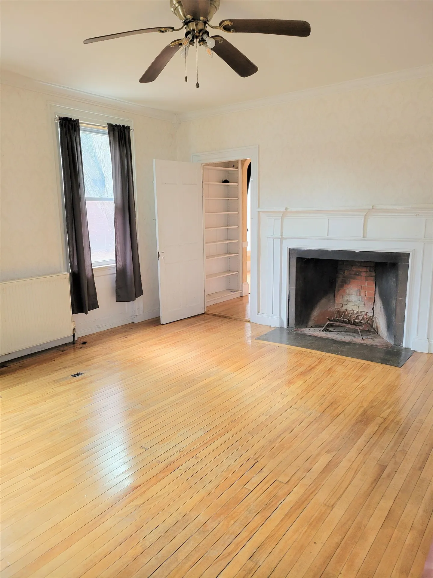 189 Broad Street Claremont NH 03743