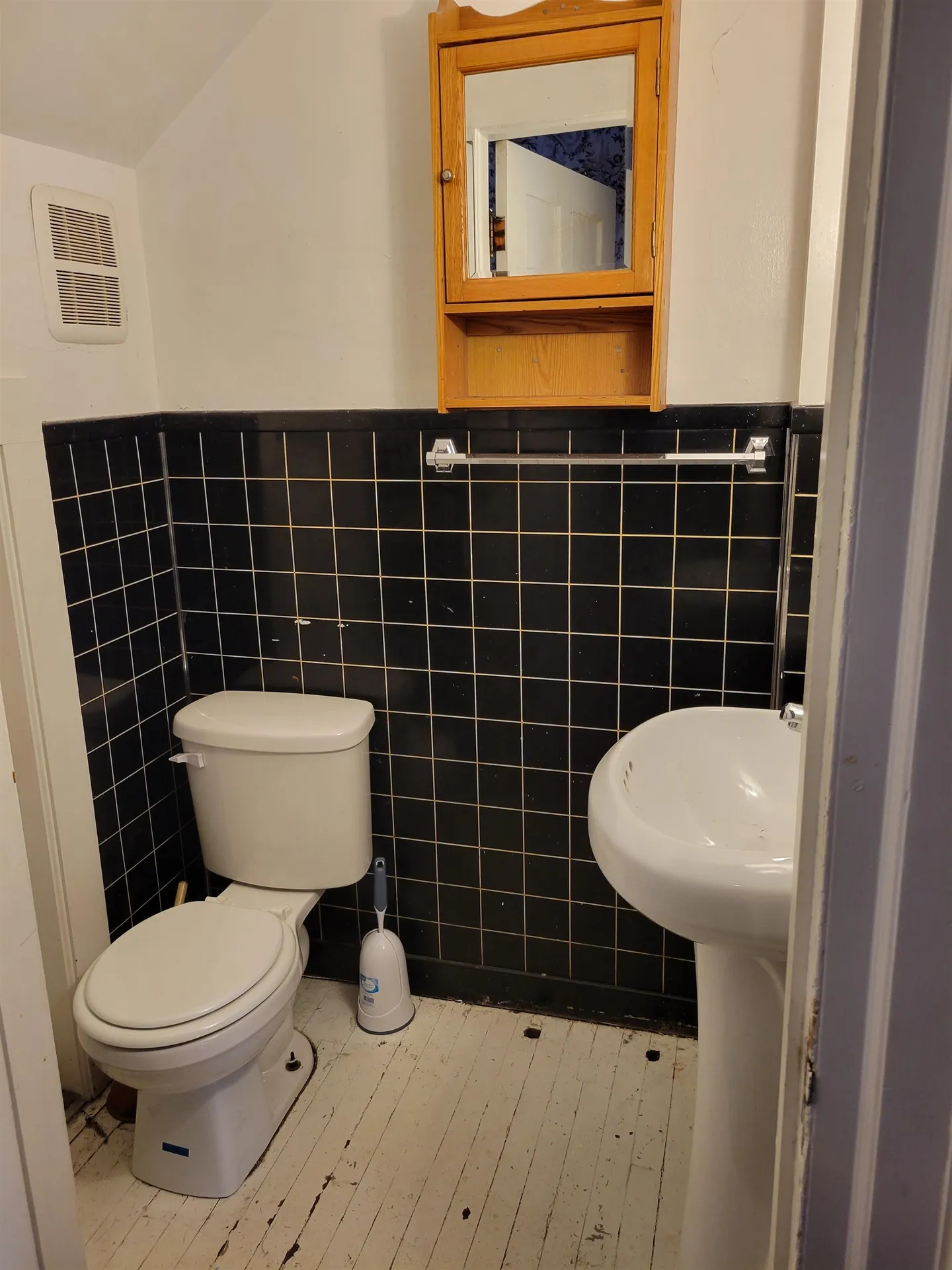 189 Broad Street Claremont NH 03743