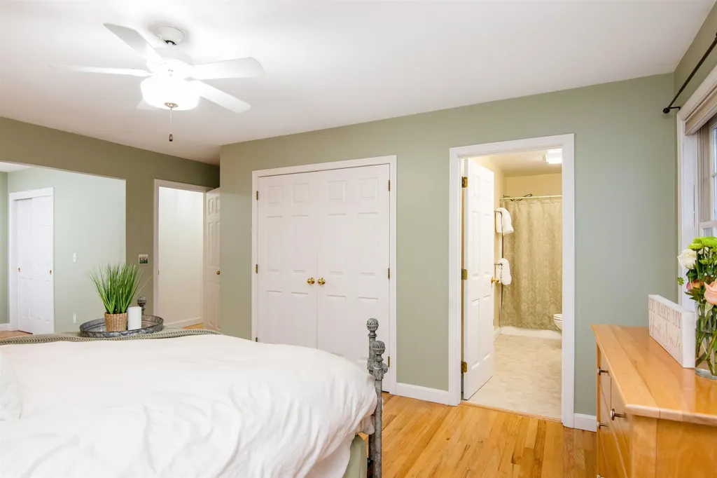 19 Kriste Lane Jericho VT 05465