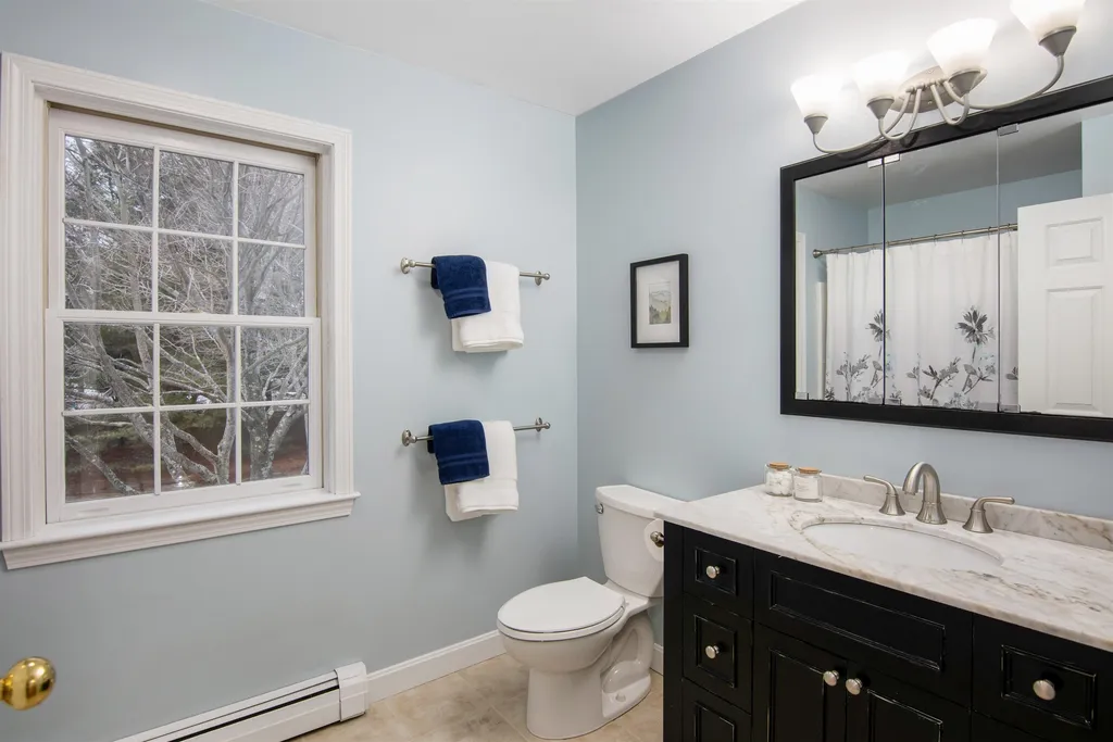 19 Kriste Lane Jericho VT 05465