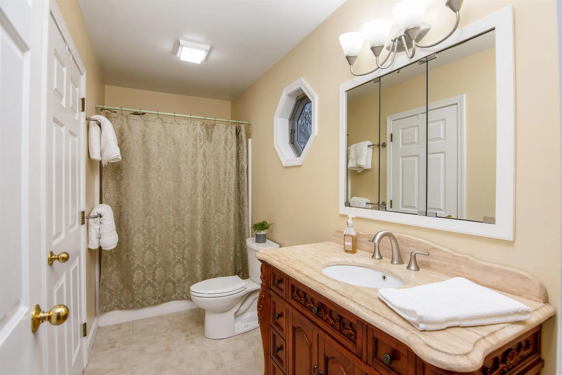 19 Kriste Lane Jericho VT 05465