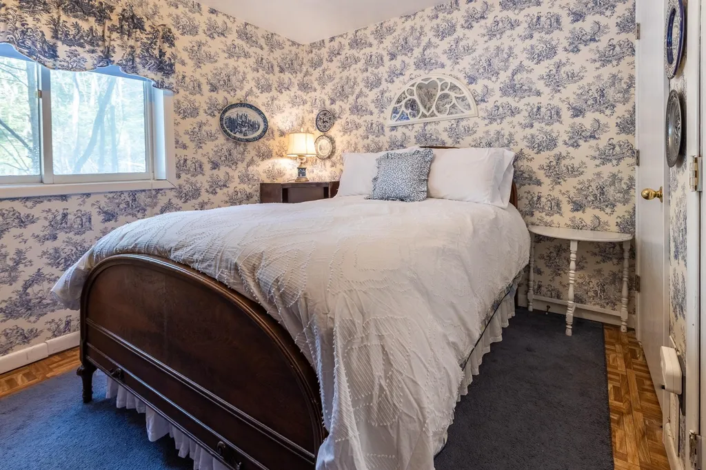 2 Lower Stratton Valley Road Winhall VT 05340