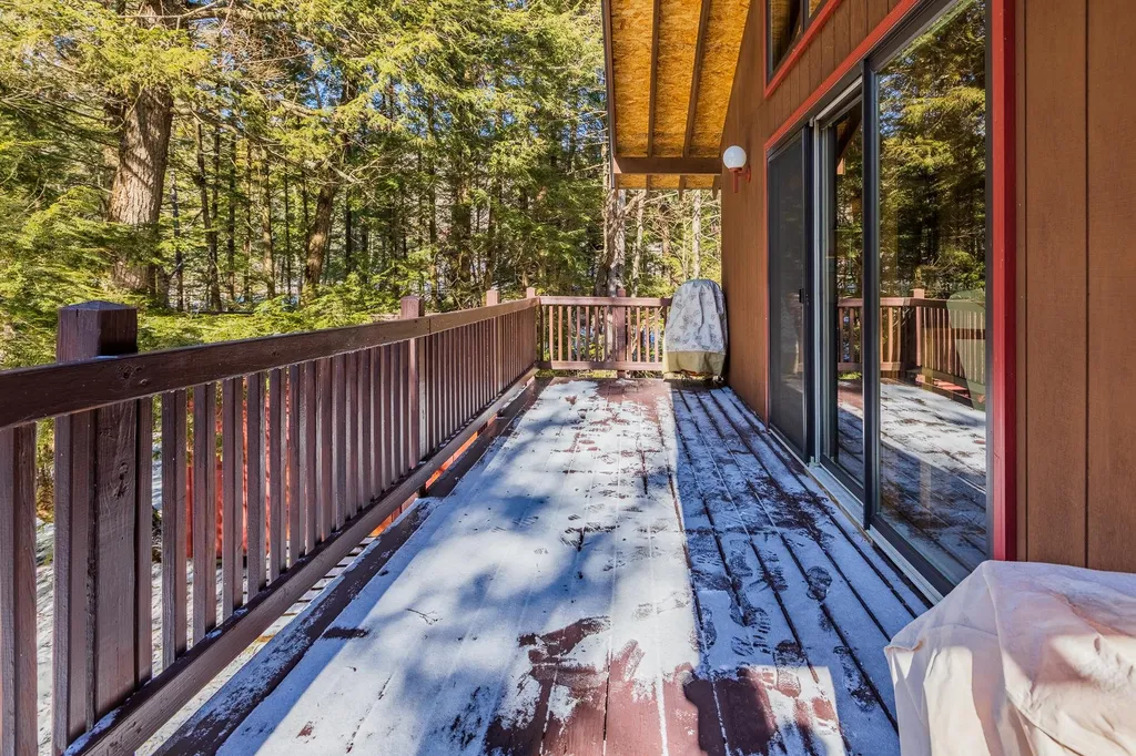 2 Lower Stratton Valley Road Winhall VT 05340