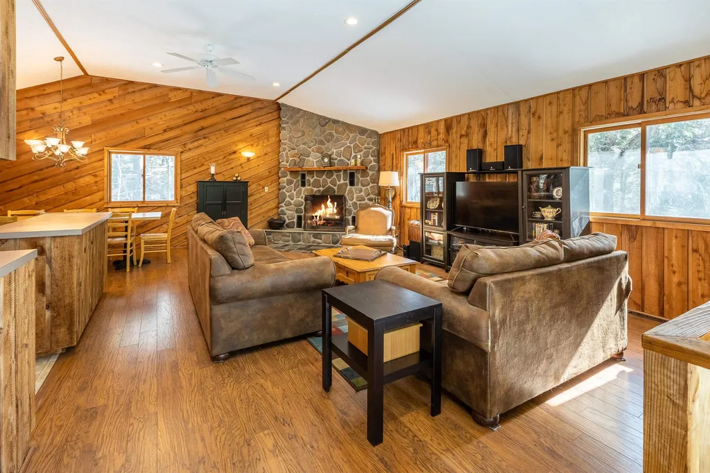 2 Lower Stratton Valley Road Winhall VT 05340