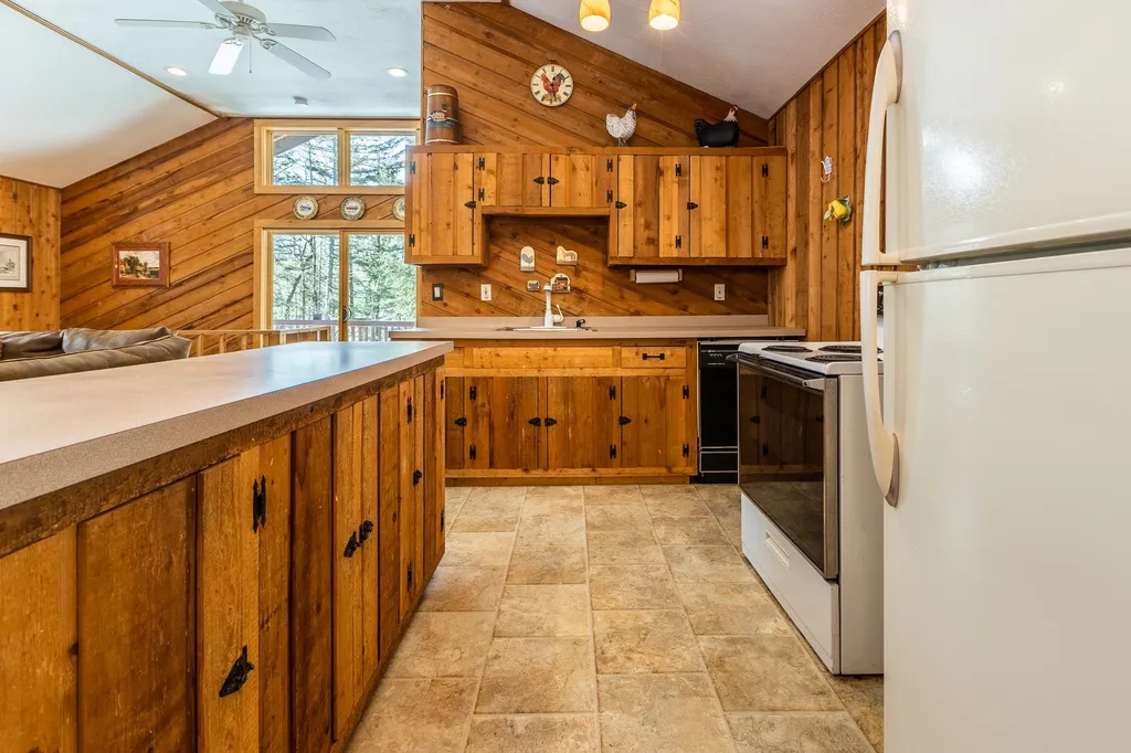 2 Lower Stratton Valley Road Winhall VT 05340