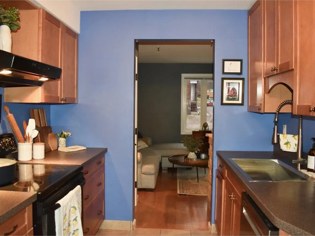 337 College Street Burlington VT 05401