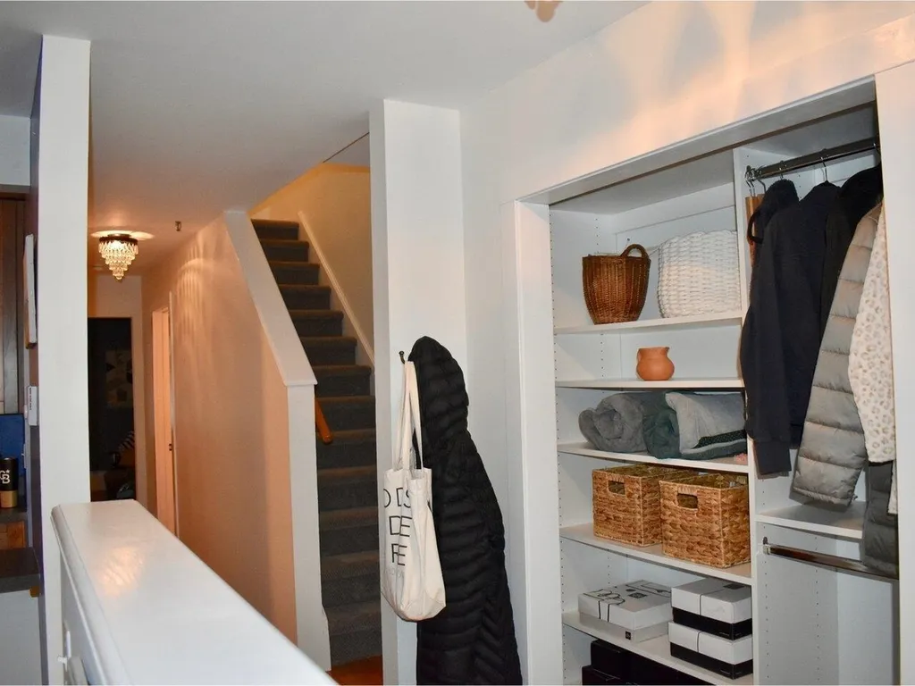 337 College Street Burlington VT 05401
