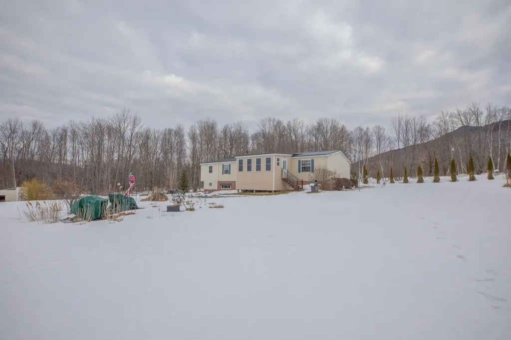 72 Hazen Road Jefferson NH 03583
