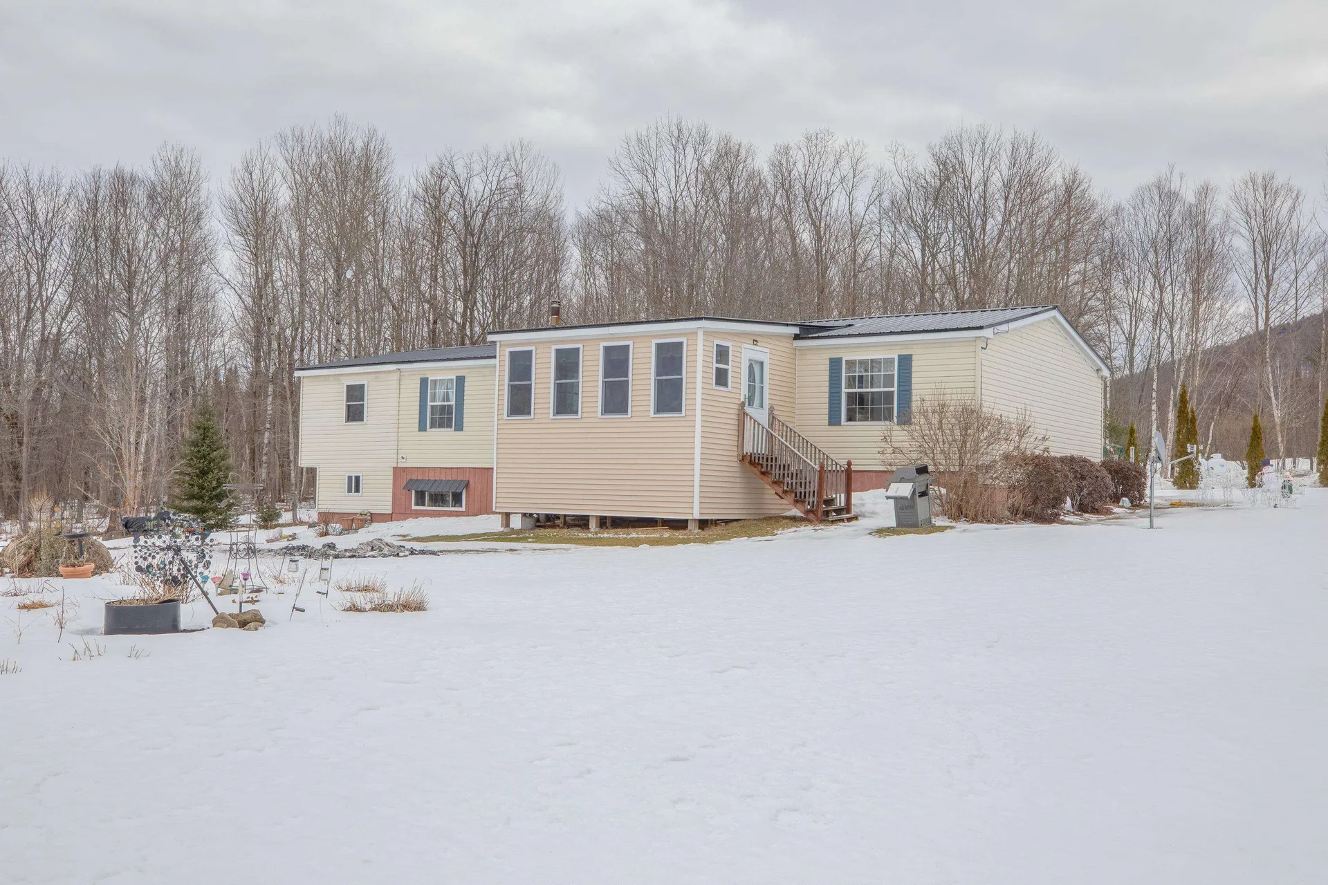 72 Hazen Road Jefferson NH 03583
