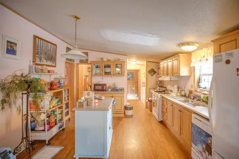 72 Hazen Road Jefferson NH 03583