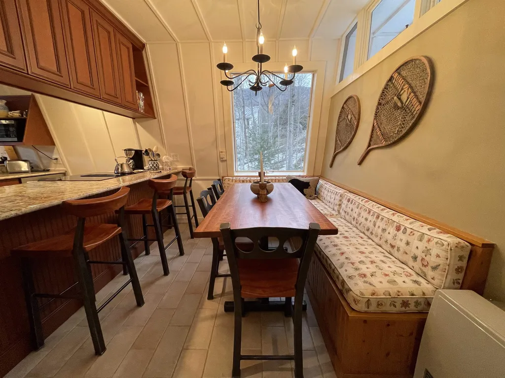 67 Upper Village Road Warren VT 05674