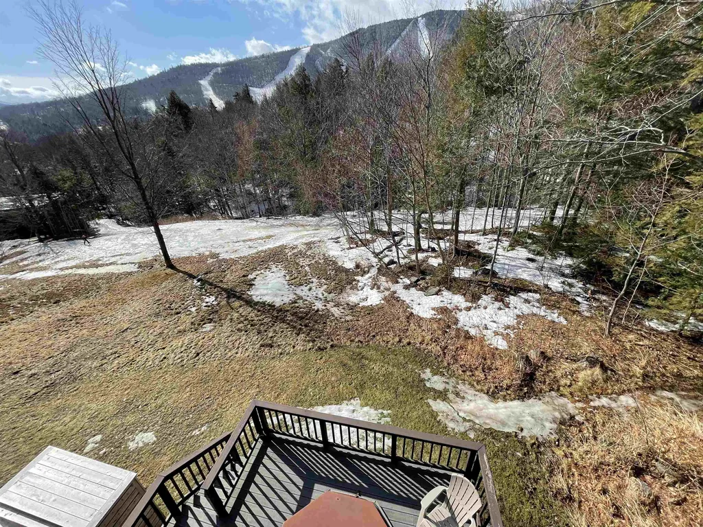 67 Upper Village Road Warren VT 05674