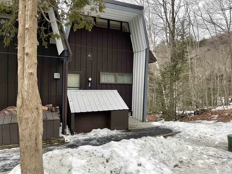67 Upper Village Road Warren VT 05674