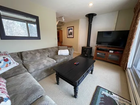 67 Upper Village Road Warren VT 05674