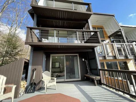 67 Upper Village Road Warren VT 05674