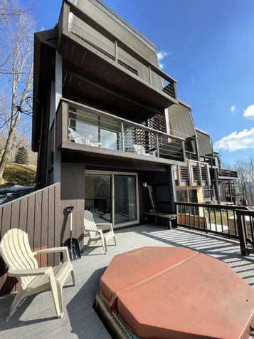 67 Upper Village Road Warren VT 05674
