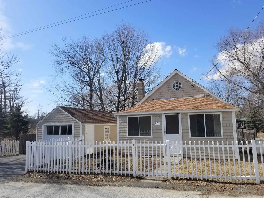 223 W Shore Avenue Manchester NH 03109