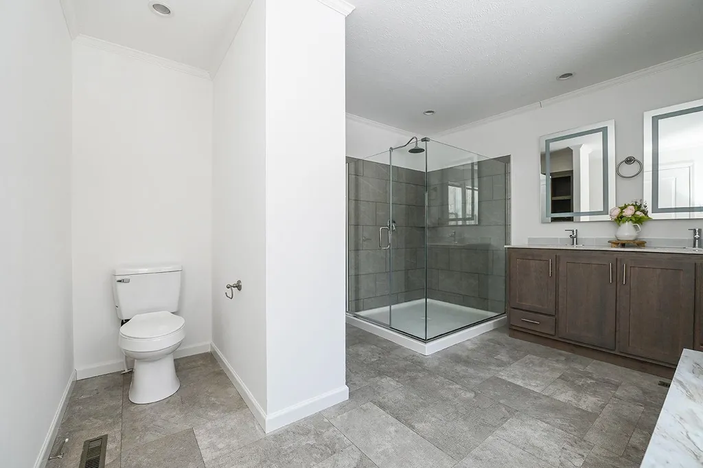 21 Sharon Way Fremont NH 03044