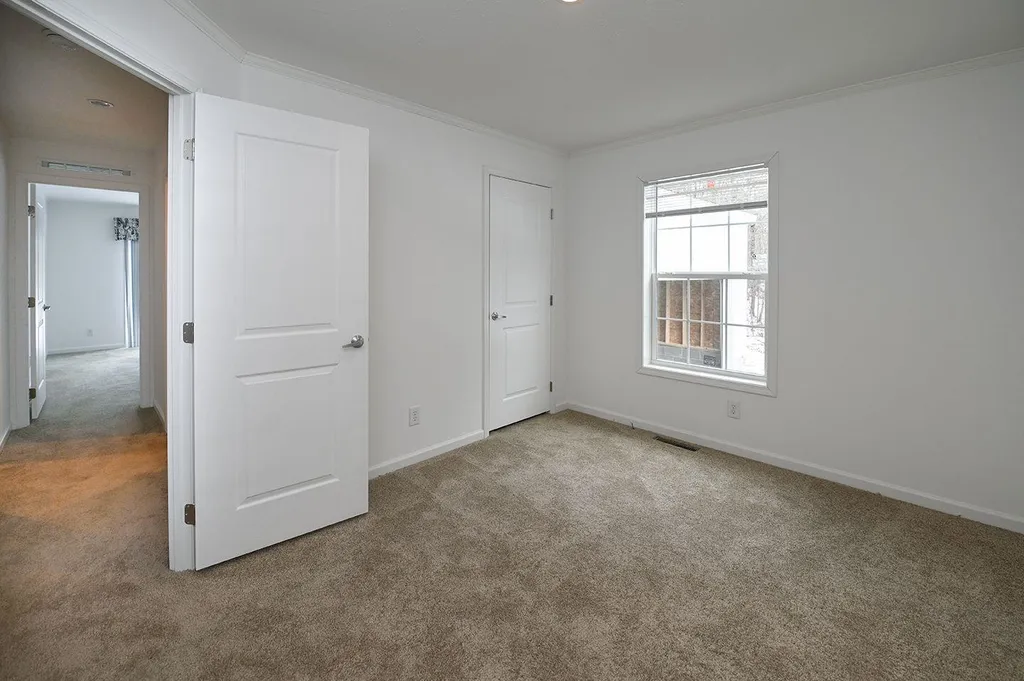 21 Sharon Way Fremont NH 03044