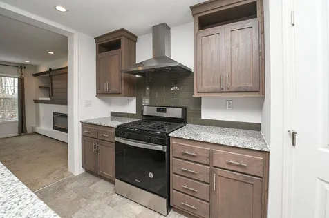 21 Sharon Way Fremont NH 03044