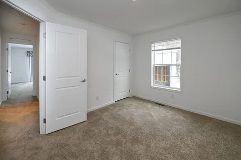 21 Sharon Way Fremont NH 03044