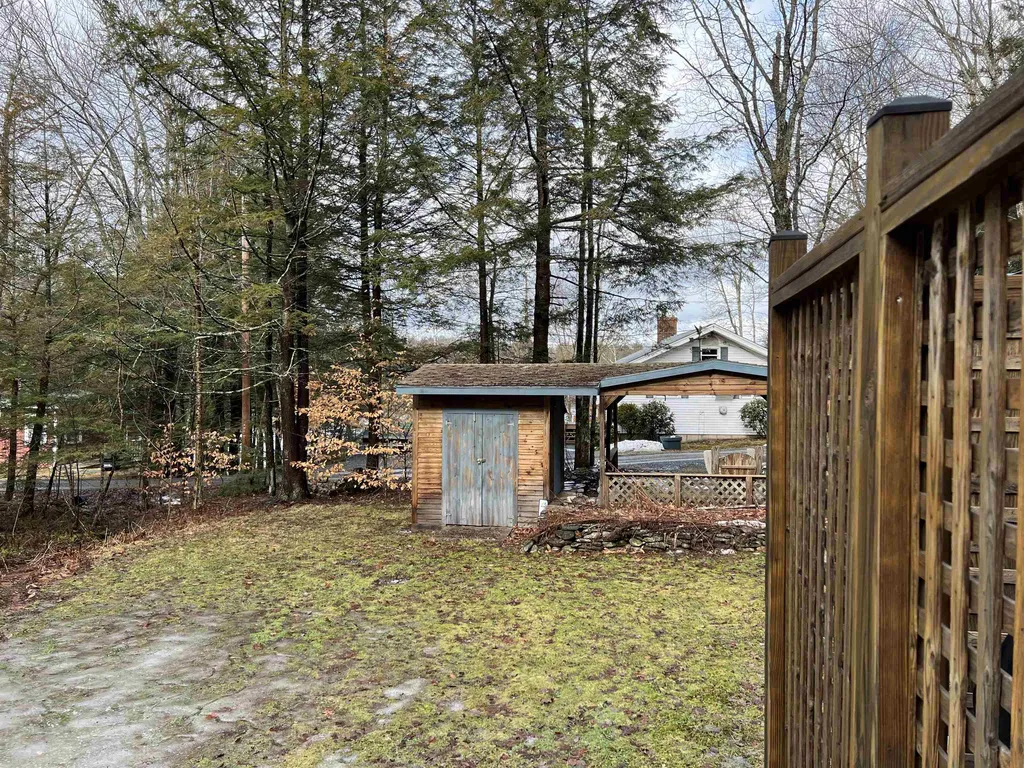 13 Blueberry Hill Lane Alstead NH 03602