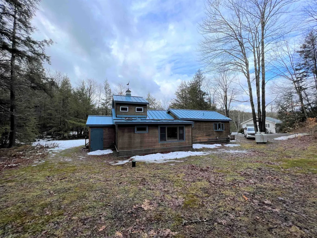 13 Blueberry Hill Lane Alstead NH 03602