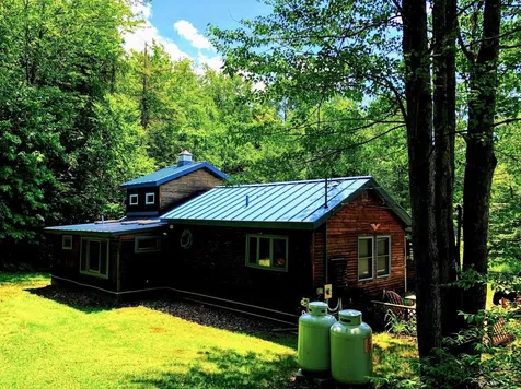 13 Blueberry Hill Lane Alstead NH 03602