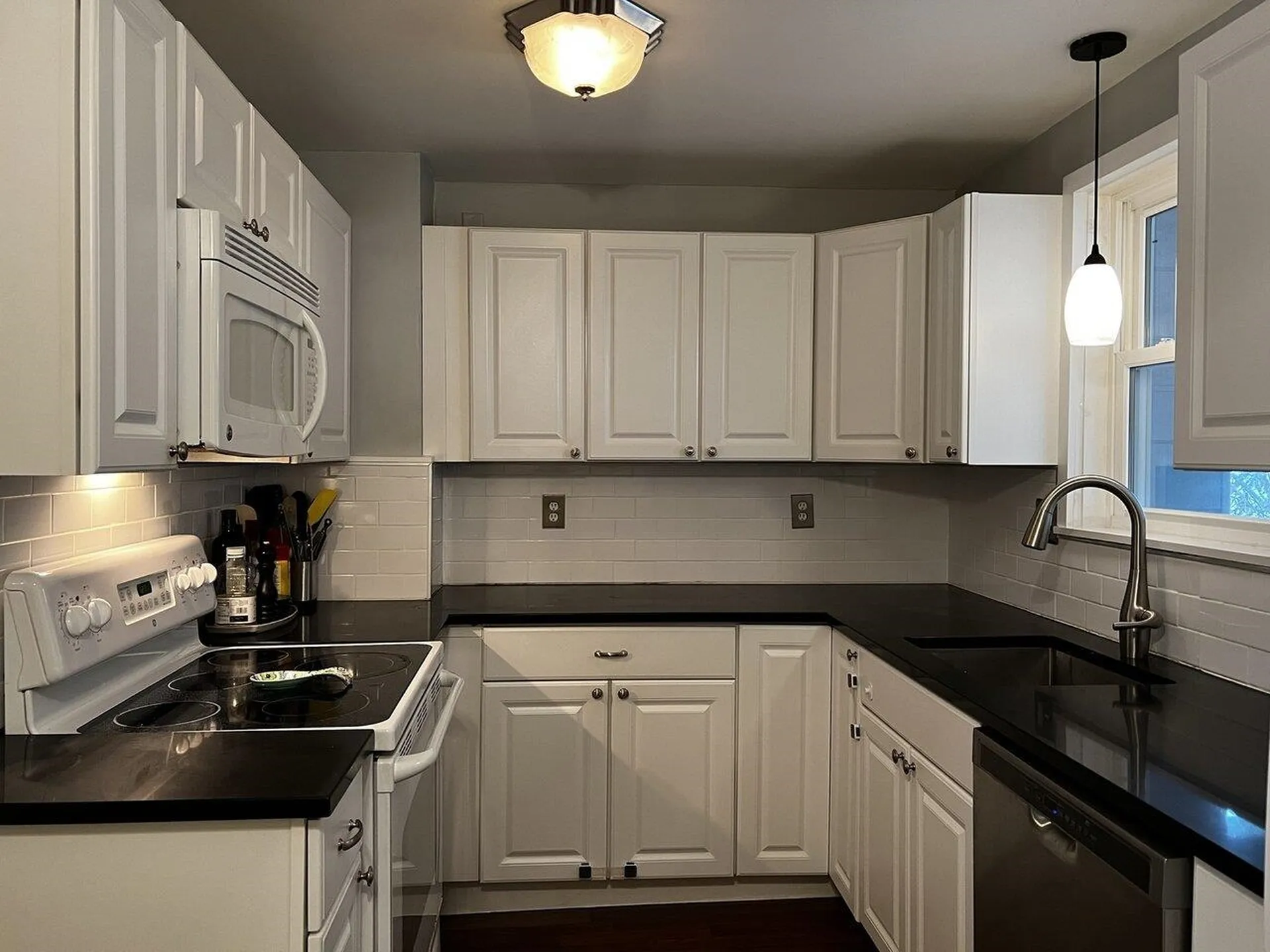 66 Woodbury Road Burlington VT 05408