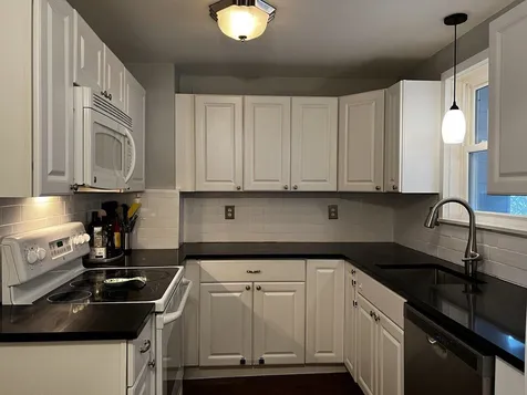 66 Woodbury Road Burlington VT 05408