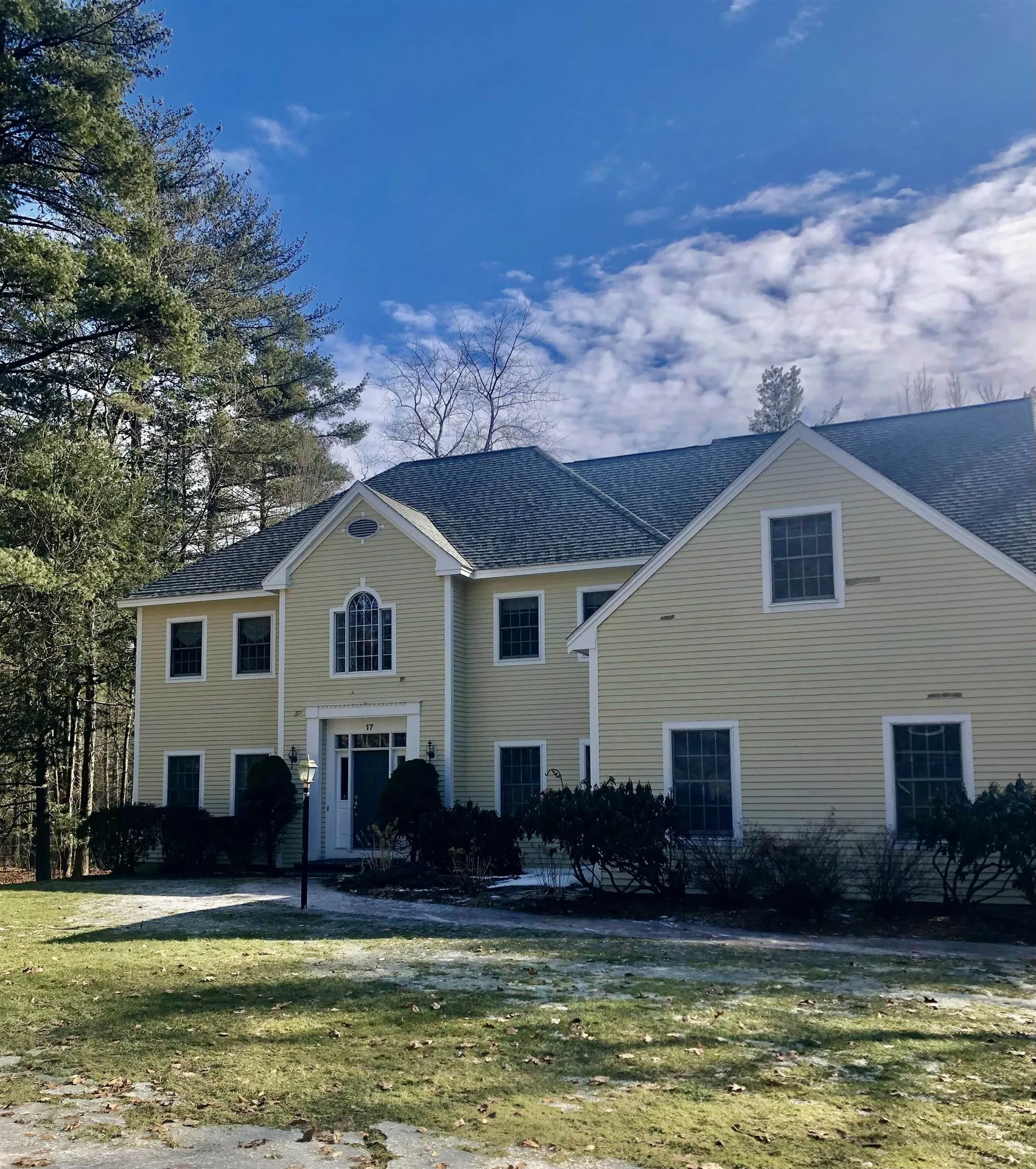 17 Cullen Way Exeter NH 03833