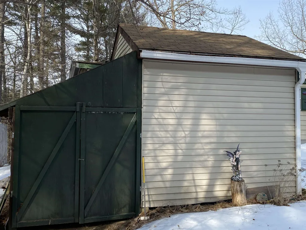 116 Roberts Road Barrington NH 03825