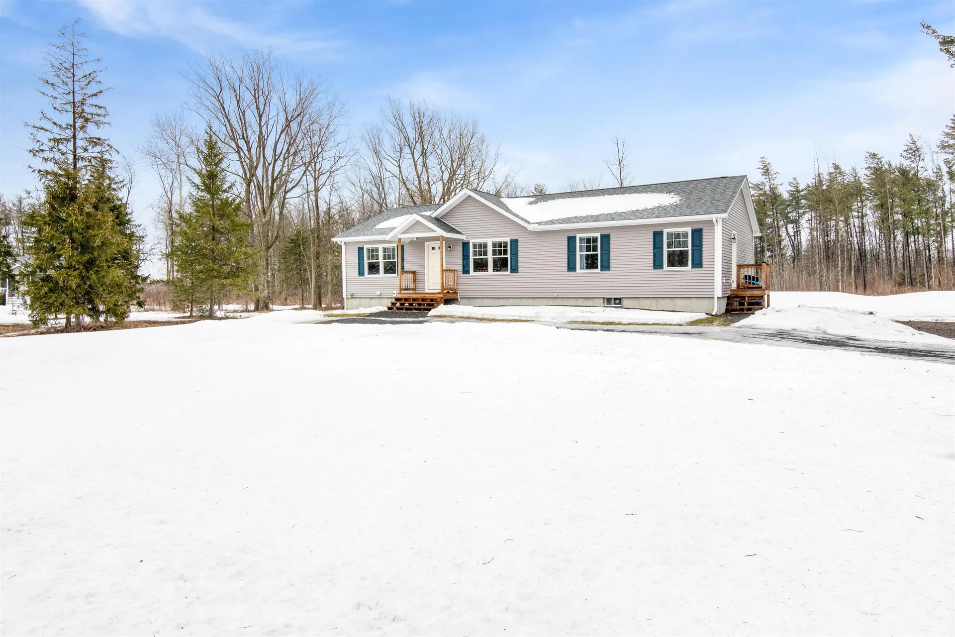120 Pine Grove Circle North Hero VT 05474