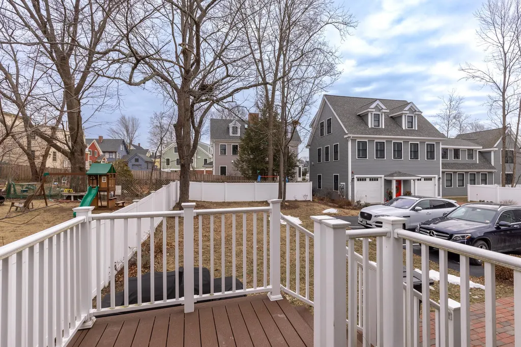 33 Columbia Street Portsmouth NH 03801