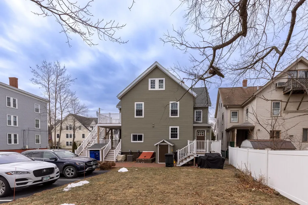 33 Columbia Street Portsmouth NH 03801