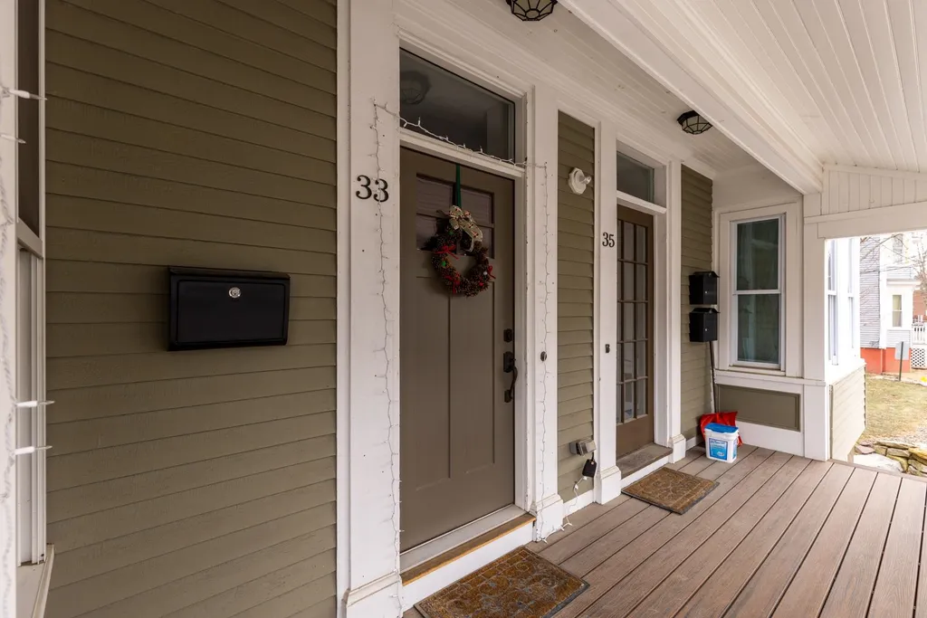 33 Columbia Street Portsmouth NH 03801