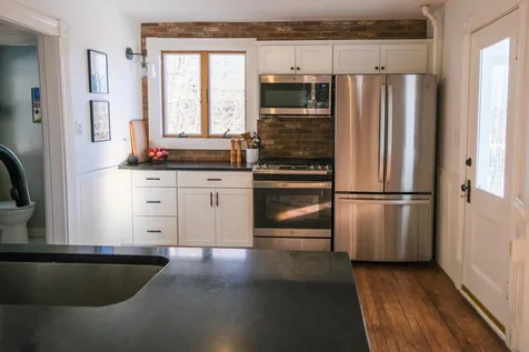 5 Gill Terrace Ludlow VT 05149