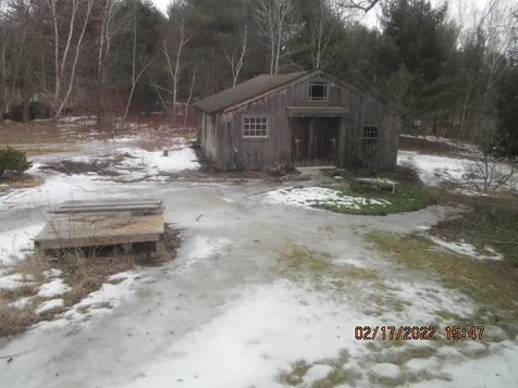 29 Hunt Road Kingston NH 03848