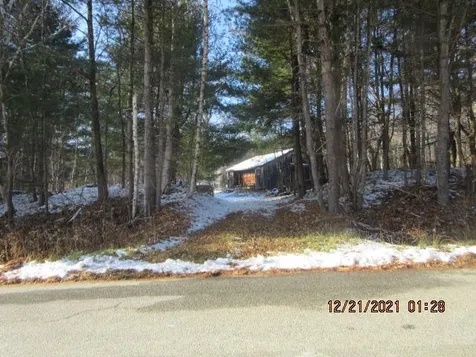 29 Hunt Road Kingston NH 03848