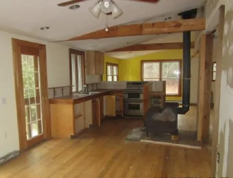 29 Hunt Road Kingston NH 03848