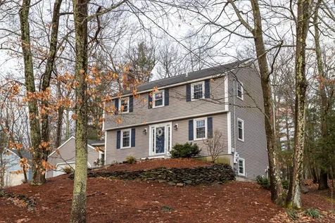 11 Torrey Road Nashua NH 03063