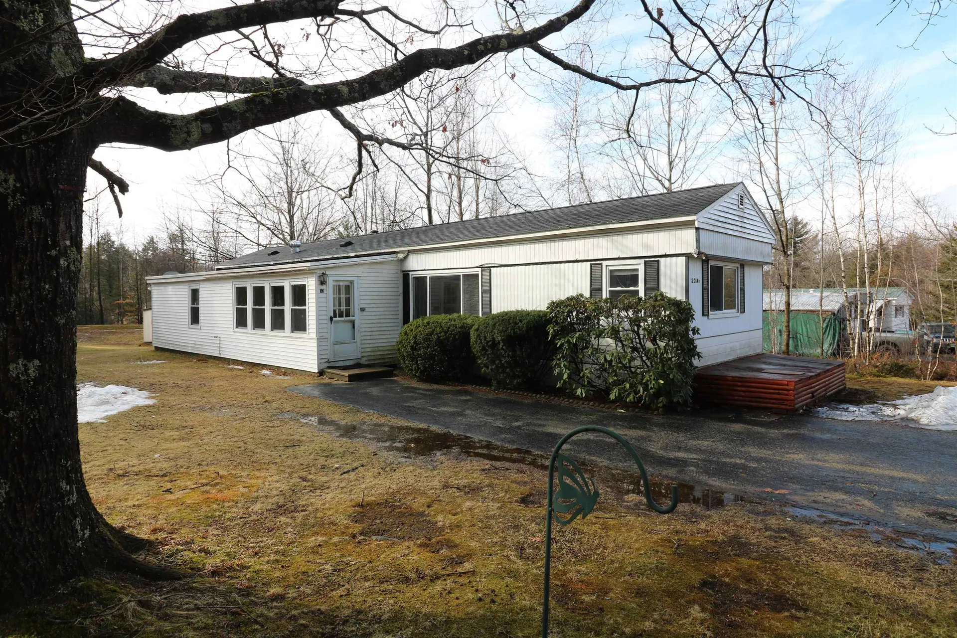 12 Oak Drive Rindge NH 03461