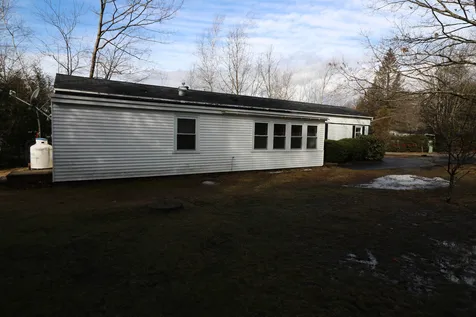 12 Oak Drive Rindge NH 03461