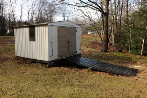 12 Oak Drive Rindge NH 03461