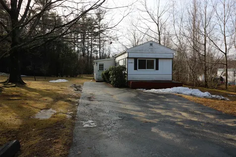 12 Oak Drive Rindge NH 03461
